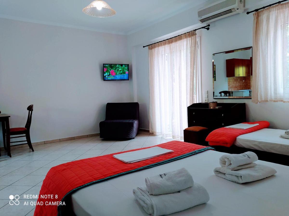 Aparthotel Oasis Exclusive à Parga Chambre photo