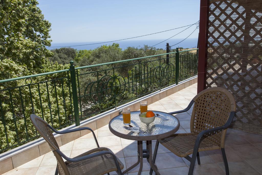 Aparthotel Oasis Exclusive à Parga Extérieur photo