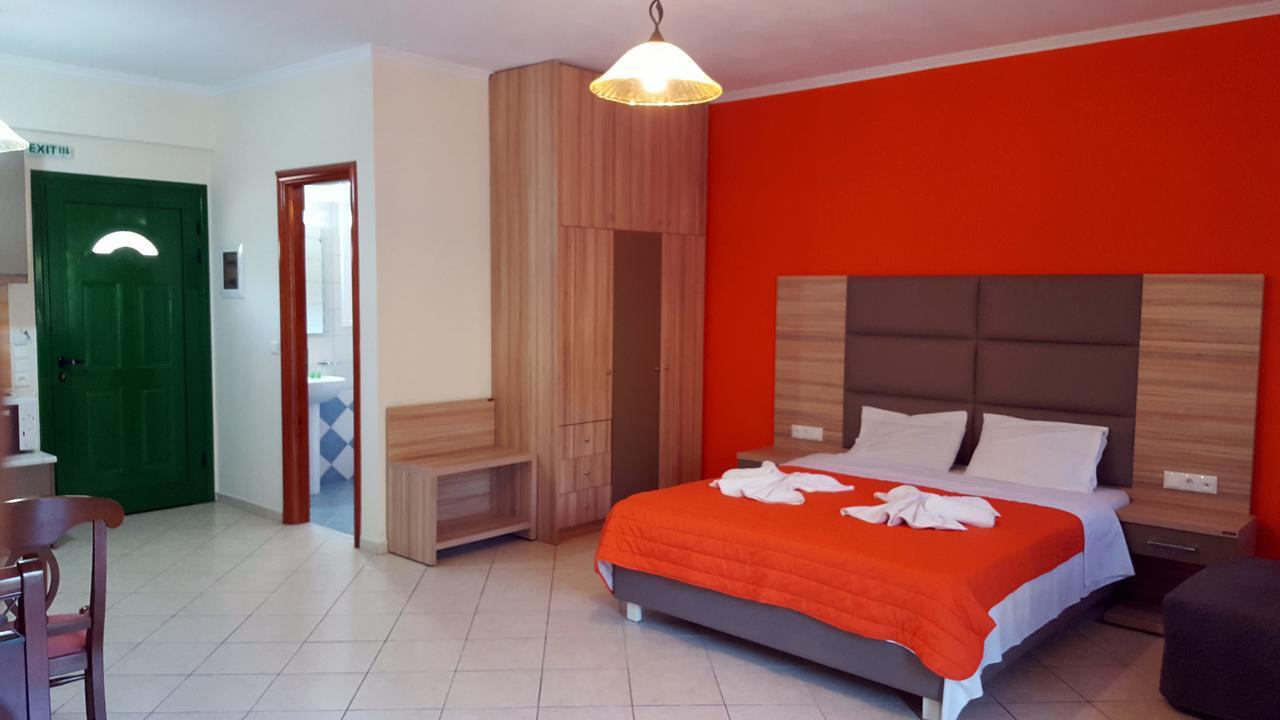 Aparthotel Oasis Exclusive à Parga Chambre photo