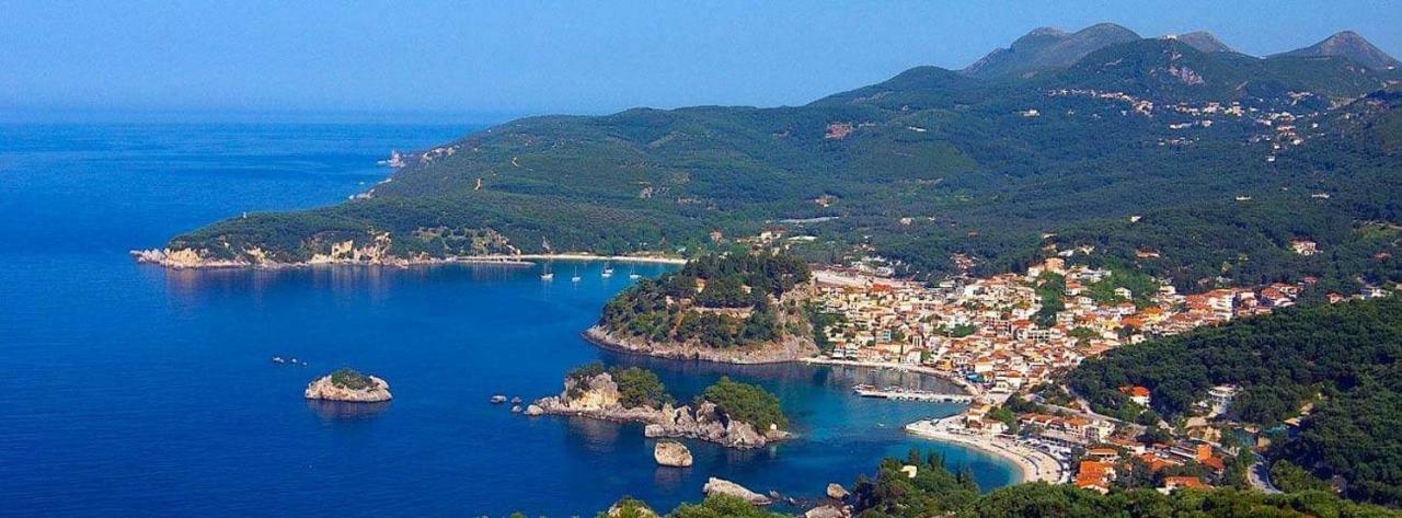 Aparthotel Oasis Exclusive à Parga Extérieur photo
